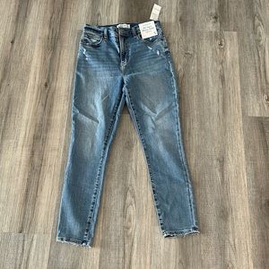 Abercrombie & Fitch:  The Super Skinny Ankle High Rise